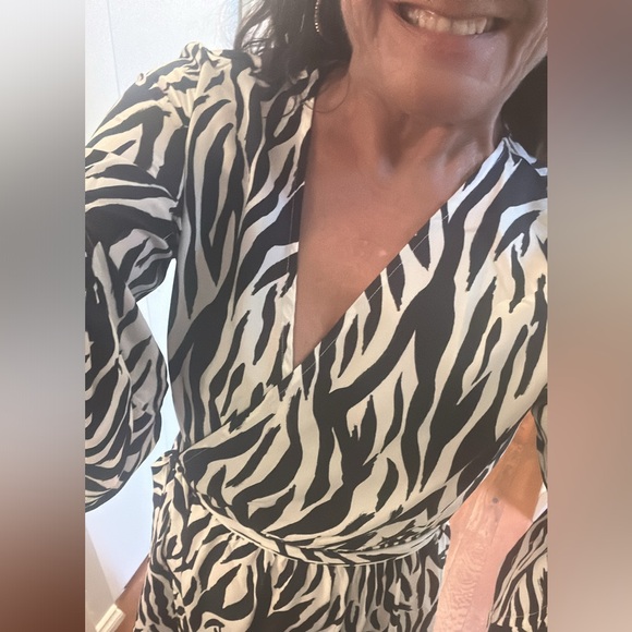 Meet Your Posh.Friend ⭐️Missy G ⭐️ - Picture 4 of 6